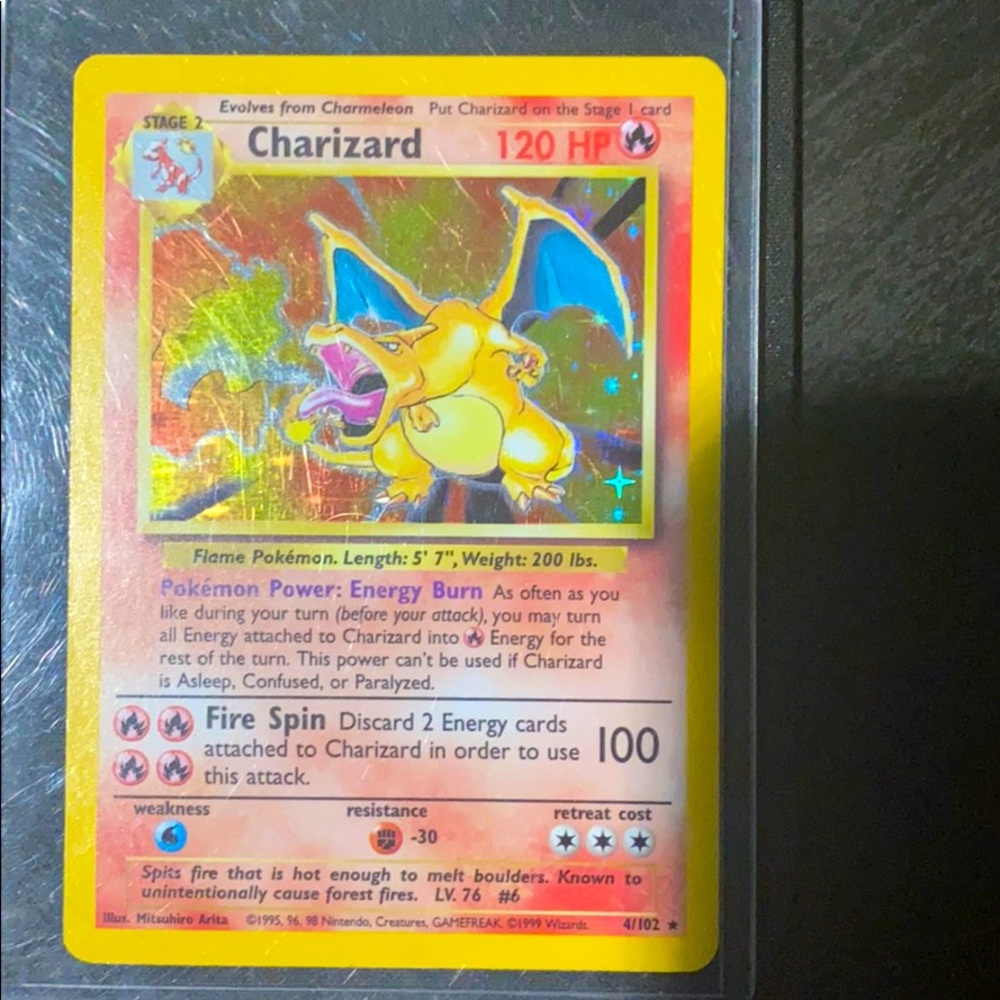 1999 Charizard holographic (extremely very rare)